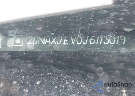 2018 Chevrolet Equinox Lt z USA, uszkodzony, nr VIN 2GNAXJEV0J6113019